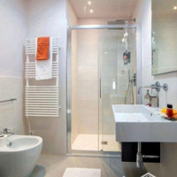 Tôi Cần Bán Căn 2 Phòng Ngủ Diện Tích 102M2 Tại Royal City Liên Hệ 0989673795