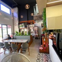 Mua Shophouse Picity Tặng Quán Coffe Đang Kinh Doanh Giá Chỉ 10.15 Tỷ , Liên Hệ: 0984.639.323