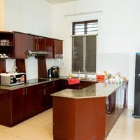 Villa Hồ Bơi Sân Vườn Full Nội Thất Xinh Xỉu Toạ Lạc Ngay Trung Tâm Thảo Điền