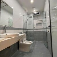 Bán nhà mp KĐT Tân Phú Hưng, TP HD, 67.5m2, mt 4.5m, 4 tầng, 4 ngủ, 5vs, gara, nhà đẹp