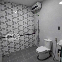 Nhà 3 Tầng- Ngang 4,7*16M2- Xe Hơi Vào Nhà- Tân Quy, Quận 7- Chỉ 8 Tỷ 650