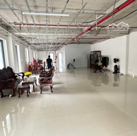 Toà Building 1600M2 180 Triệu Đại Lộ Bình Dương