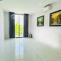 Biệt Thự Đảo Nổi View Trực Diện Sông, Nhà Có Thang Máy