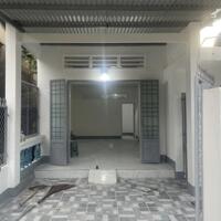 Nhà bán 80m2 giá 1,3tỷ