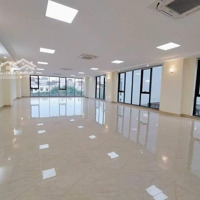 Cho Thuê Toà Nhà Ở Lạc Long Quândiện Tích250M2X5 Tầngmặt Tiền9M Có Hầm, Thang Máy Ưu Tiên Văn Phòng, Thẩm Mỹ