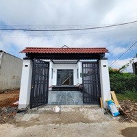 Quá Rẻ: 2Tỷ200_100M2 Nhà 1 Trệt 1 Lầu Gần Ngã Tư Miếu Ông Cù Và Trường Thái Hoà B Tp.tân Uyên