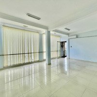 Văn Phòng Khu K300 Cho Thuê Giá Chỉ 7 Triệu, 40M2, View Kính 2Mt, Không Gian Thoáng