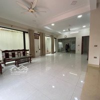 Biệt Thự Nhà Vườn- Lô Góc 2 Thoáng-Tặng Thêm 30M2 Ngoài Sổ-Đường Vỉa Hè Rộng 15M- Đường Võ Văn Kiệt