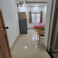 Phòng Cửa Sổ 30M2 Tiện Nghi Ngay Sư Vạn Hạnh, Q.10