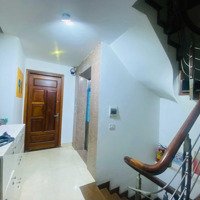 Cho Thuê Văn Phòng 45M2 Giá Rẻ Chỉ 7,5 Triệu, Đường Nguyên Hồng - Đống Đa, Liên Hệ: 0965188817