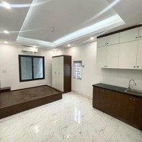 Bán Căn Hộ Dv - Kim Mã - 10 Phòng - Thang Máy - 56M2 - Siêu Hiếm