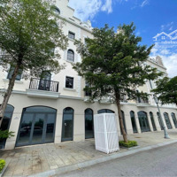 Bán Căn Shophouse Châu Âu 5,5 Tầng 120M2 View Biển. Cách Bãi Tắm Bãi Cháy, Hạ Long Chỉ Hơn 200M.