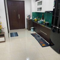 Cho Thuê Căn Hộ Trung Tâm Tp Vinh - Đầy Đủ Nội Thất Giá Chỉ 6 Triệu Liên Hệ: 0985.475.625