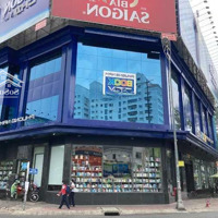 Cho Thuê Góc 2Mt Số 212 Nguyễn Trãi - Cống Quỳnh, Quận 1, Dt: 18X30M, 1 Trệt 2 Lầu, Dtsd: 1.600M2