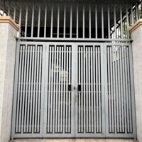 Nhà sổ riêng  1 trệt  1 lửng  3 phòng ngủ  2.4 tỷ/82 m2