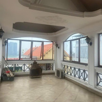 Bán Nhà Lạc Long Quân, 80M2/ 7 Tầng/ View Hồ Tây, Ô Tô Tránh, Nội Thất Quá Xịn Đẳng Cấp