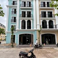 Bán gấp 2 căn shophouse Aqua City Hạ Long sát nhau trục chính ra biển