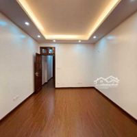 Ngõ 521 Trương Định: 30M2, 5T, Giá Bán 4.5 Tỷ, Rất Gần Phố, Ngõ Thông, Cách Ôtô Tránh Vài 10M