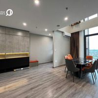 (Chính Chủ) Gia Đình Tôi Cần Bán Căn Duplex Cao Cấp 150M2 Ecopark Full Đồ, View Sông Hồng Cực Đẹp