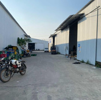 Cho Thuê Kho Đường Đức Thắng, Btl.diện Tích200M2 2000M2 Cao 8M, Điện 3Fa Công Đỗ Cửa. Giá 65K/M2/Th