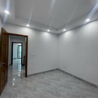 Chính chủ cần bán gấp căn nhà 37m2, ô tô vào nhà, đầy đủ nội thất tại Vân Canh - Hoài Đức