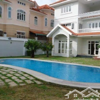 Biệt Thự, Hồ Bơi, Sân Vườn Khu Compound Thảo Điền 2, Nguyễn Văn Hưởng. Dt: 15 X 20 Gía Còn 90 Tỷ