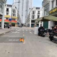 Bán Căn Shophouse Sông Hồng Trục Giữa, Kinh Doanh Buôn Bán Sầm Uất