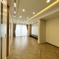 BÁN NHÀ NGUYỄN VĂN CỪ 40M2, MT 4M, 6 TẦNG THANG MÁY, Ô TÔ TRÁNH, SÁT PHỐ