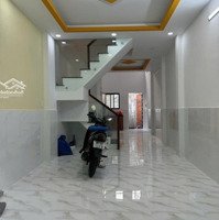 Bán Nhà Đẹp 2 Mặt Hẻm 2 Tầng 37M2 Ngay Lạc Long Quân Chỉ 4 Tỷ