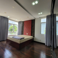 Chính Chủ Cho Thuê Biệt Thự Villa Park Full Nội Thất, Giá 22- 25 Triệu Liên Hệ 0774659360 Hương.