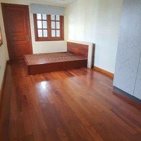 Cho Thuê Nhà Mặt Tiền Đường Địa Chỉ 110 Lê Thị Riêng, Phường Bến Thành, Quận 1, Tp Hcm.