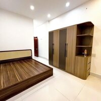 Nhà lầu đẹp Full nội thất, kế bên ST Vincom Hùng Vương