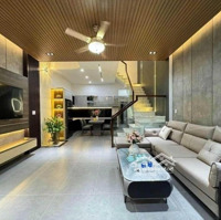 Duy Nhất 1 Căn 52.5M2, Giá Bán 2 Tỷ 590 Triệu, Hẻm 5M Phạm Văn Đồng, Gò Vấp, Đang Cho Thuê 15 Triệu- Sổ Riêng