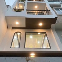 Bán nhà Cực phẩm Quận 10 Thành Thái – 51.2m2, đúc 5 Tầng. Chỉ nhỉnh 10.3 Tỷ TL