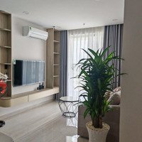 Cho Thuê Căn 2 Phòng Ngủ Full Nội Thất, Tầng Cao, View Ngoại Khu