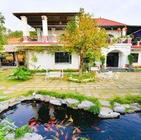 Tôi Cần Bán Căn Canary Villa Ba Vì- Kiểu Hometay. Diện Tích: 4000M2, 2Tầng, 3 Bungalow, Bể Bơi. Giá Bán 27 Tỷ