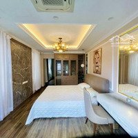 Bán Nhà 2 Mặt Phố Q. Cầu Giấy, Vỉa Hè 5M, Ô Tô Đỗ Cửa Ngày Đêm, Kinh Doanh, 41,2 M2, Giá Bán 16,5 Tỷ.