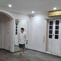 Cho Thuê Nhà 2N2Wc1K 70M2 Phố Phan Huy Chú, Tầng 1 Biệt Thự Pháp Cổ Ngõ Rộng Yên Tĩnh, Giá Bán 11 Triệu