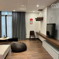 Chính Chủ Cho Thuê Căn Hộ Sun Grand City 69B Thụy Khuê - 170M2 - 4 Phòng Ngủ- Tầng Cao - Full Nội Thất