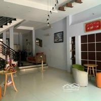 Bán Gấp Nhà Hoàng Quốc Việt - Quận 7, 90M2, 3 Tầng, 4 Phòng Ngủ Tiện Ích Đầy Đủ, Nhỉnh 14 Tỷ