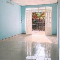 Cho Thuê Nhà Trọ 40M2 Giá 2 Triệu/Th Yên Tĩnh Tại Bình Mỹ Có Sân Có Đất Dư Tiện Trồng Rau Nuôi Gà