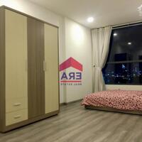 Căn hộ 81m2 NTCB, 12,5 triệu, view sông, liền kề Q1, LH: 0938231076 ( Oanh)