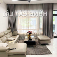 Cho Thuê Nhà Phố Sol Villas Full Nội Thất Cao Cấp,Diện Tích132M2, 1 Trệt 2 Lầu Áp Mái, 4 Pn, 5 Wc, 25 Tr