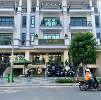 Shophouse Vạn Phúc 7X21M, Hầm 4 Tầng, Sẵn Nội Thất, Vị Trí Đẹp Mặt Tiền Đường Lớn 20M. Giá Bán 65 Triệu