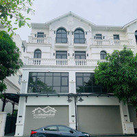 Cho Thuê Căn Shophouse Đường 52M Ngọc Trai, 71M, Hoàn Thiện 5 Tầng 15 Triệu/Tháng, Vinhomes Gia Lâm