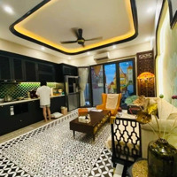 Cần Tiền Bán Gấp Căn Nhà Phố Nguyễn Trãi 42M2 5 Tầng Đầy Đủ Nội Thất. Trung Tâm Thanh Xuân 5.75 Tỷ.