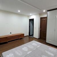 Cho thuê nhà riêng 5 tầng Đàm Quang Trung, Long Biên. 35m. Giá: 12 triệu/tháng. Lh: 096.787.3362