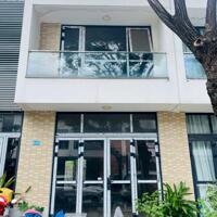 Bán cắt lỗ căn nhà thô Trục shophouse FPT City Đà Nẵng vị trí kinh doanh cho thuê