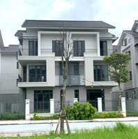 Duy Nhất Biệt Thự View Hồ -Siêu Phẩm Mới Giá Chỉ 11 Tỷ Tại Tp Từ Sơn.