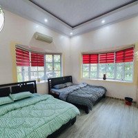 Cho Thuê Villa Trong Khuôn Viên 3000M2 Đang Kinh Doanh